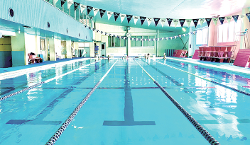 Swimming Coach and Kids